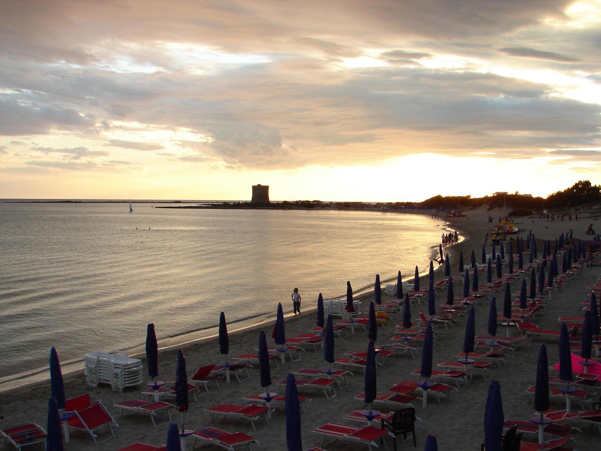Le Dune Suite Hotel Porto Cesareo Exteriör bild